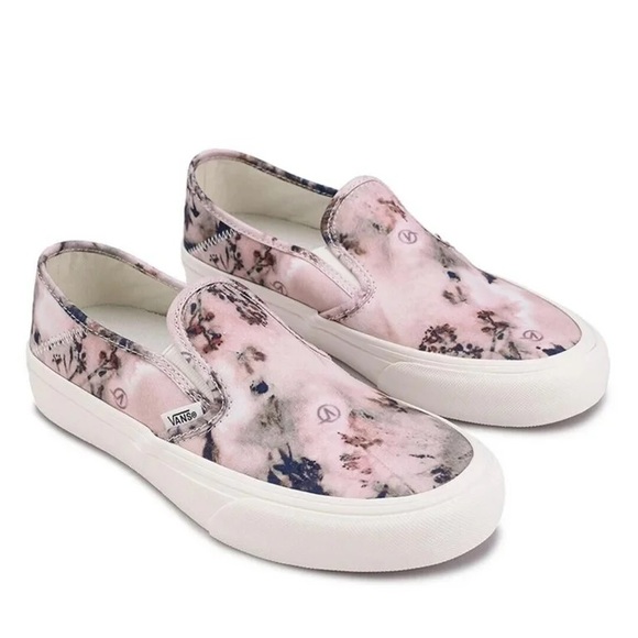 Vans Shoes - Vans Floral Dye Slip On Shoes